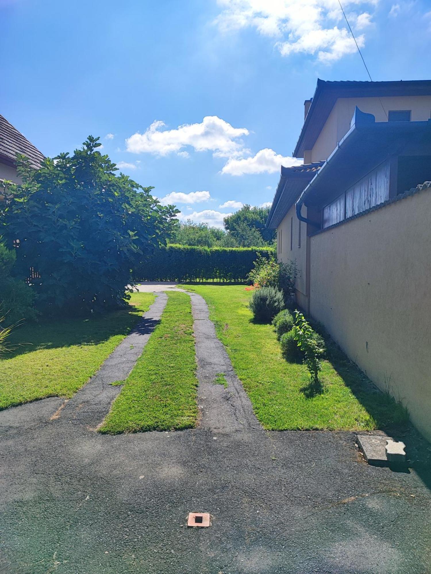 Szaffi Apartman Hajdúszoboszló Εξωτερικό φωτογραφία